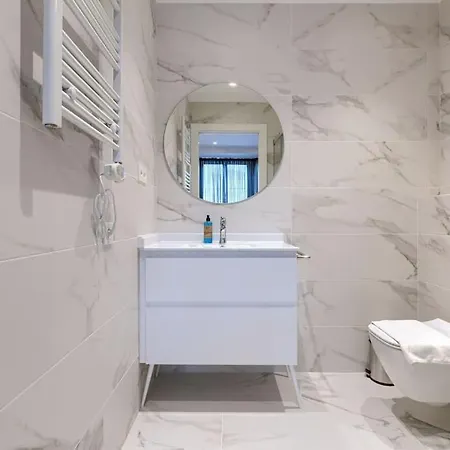 Euskalduna Azkuna Center By Next Stop アパート ビルバオ